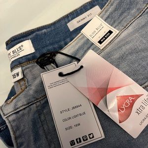Judy Blue W16 Jeans